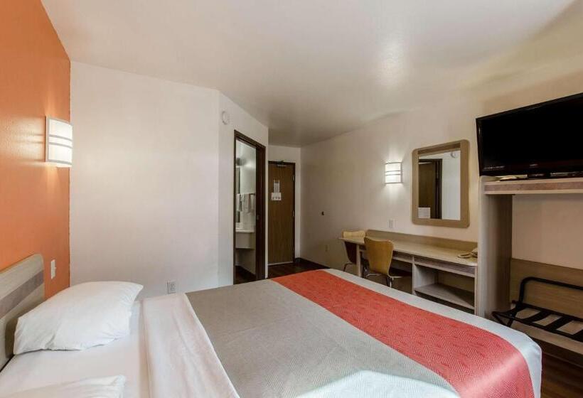 غرفة قياسية, Motel 6 Baraboo, Wi   Lake Delton Wisconsin Dells