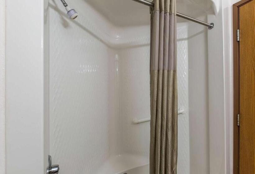 غرفة قياسية لذوى الاحتياجات الخاصة, Motel 6 Baraboo, Wi   Lake Delton Wisconsin Dells