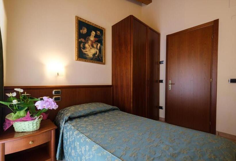 Номер Superior Одноместный, Garda Family House