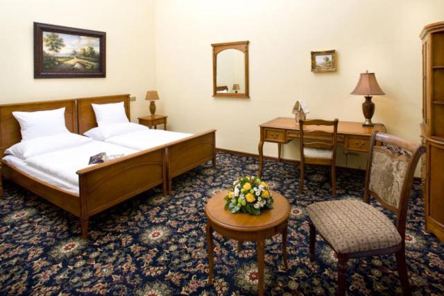 Номер Deluxe, Chateau Zbiroh
