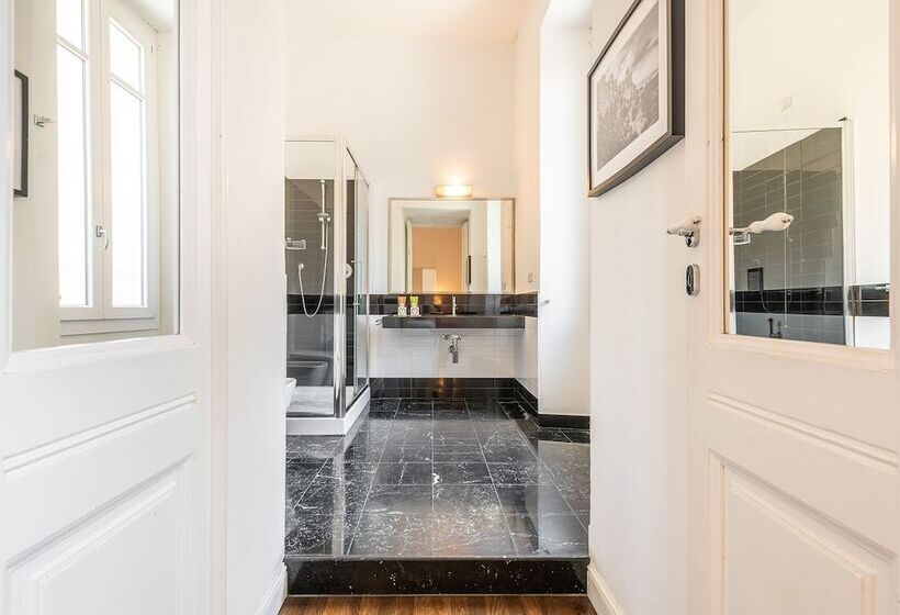 Delüks Oda, Pley Cagliari Boutique Suites