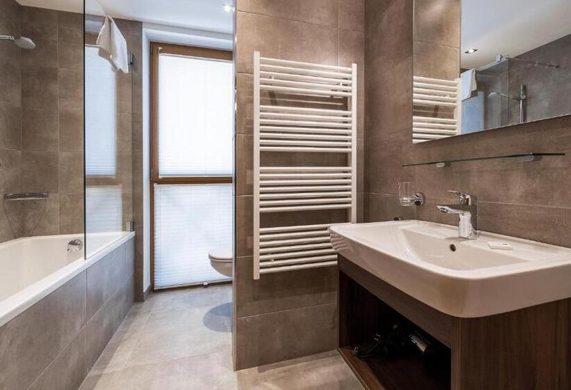 Апартаменты 3 Спальни, Das Wildkogel - Wildkogel Resorts