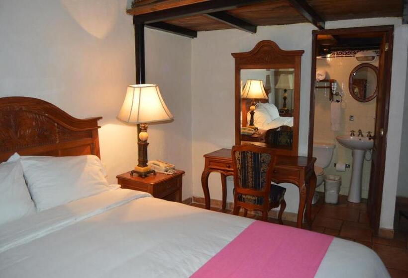 اتاق استاندارد با 2 تخت دوبل, Meson Del Mar