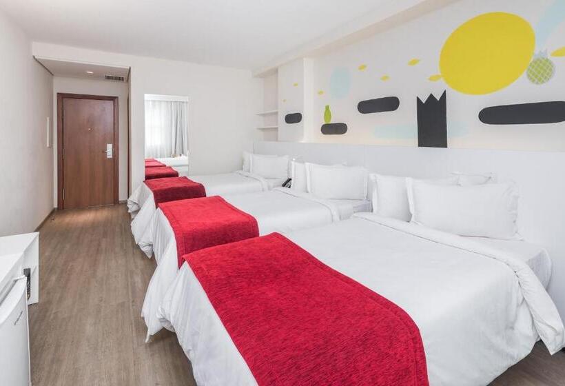 חדר סופריור לשלושה, Esuites Virgínia Luxemburgo