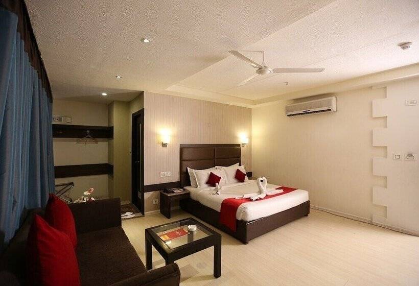 اتاق اجرایی, Tulip Inn Zirakpur