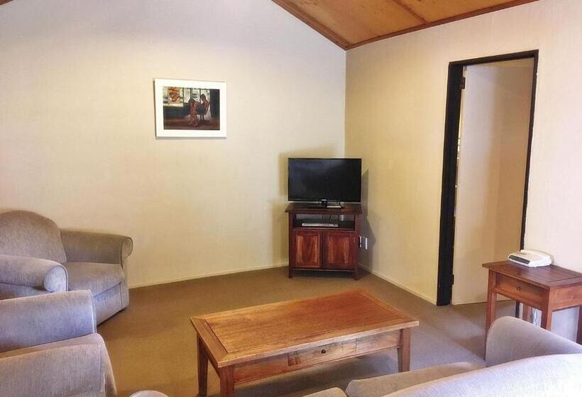 آپارتمان سوپریور 1 خوابه, Woodlands Motels And Apartments