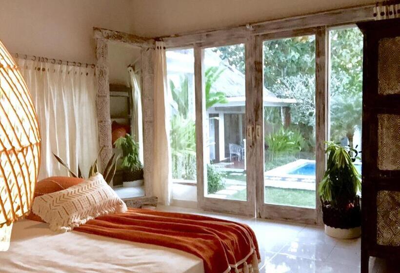 Standard room with outdoor bath, Villa Santai Bali