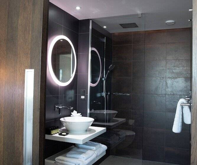 Номер Superior, Pullman Liverpool