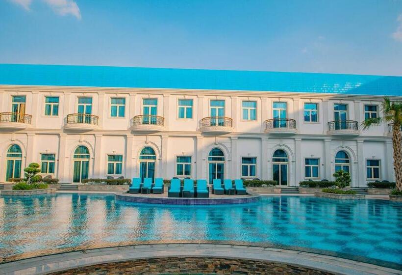 בקתה, Royal Maxim Palace Kempinski Cairo