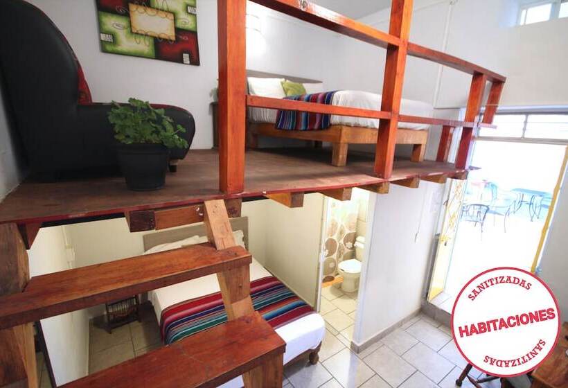 Chambre Familiale, Del Refugio