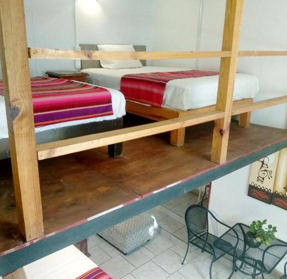 Chambre Familiale, Del Refugio