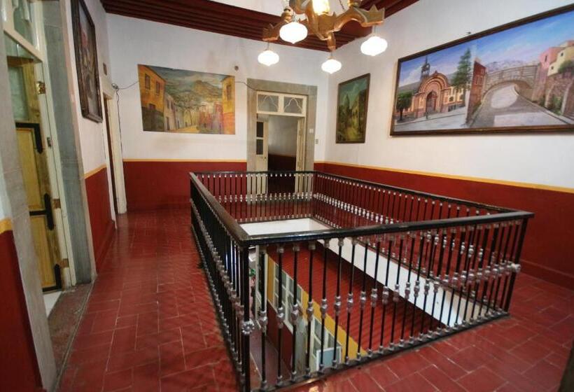 スタンダードルーム, Posada De La Condesa
