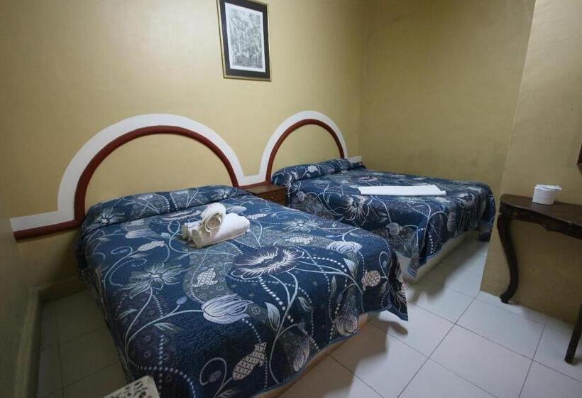 スタンダード４人部屋, Posada De La Condesa