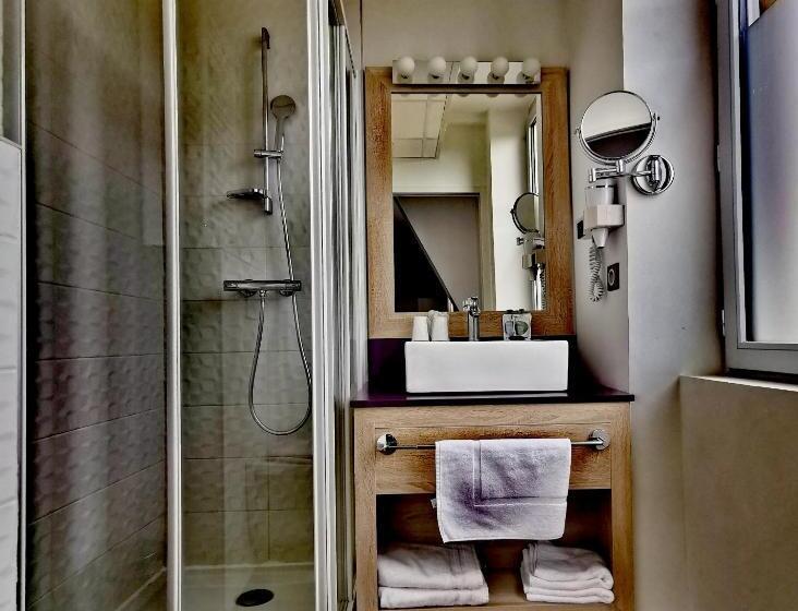 חדר סטנדרט, Grand Hôtel Brive