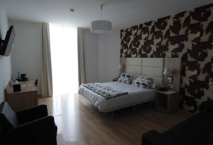 스탠다드 룸, Grand Hôtel Brive