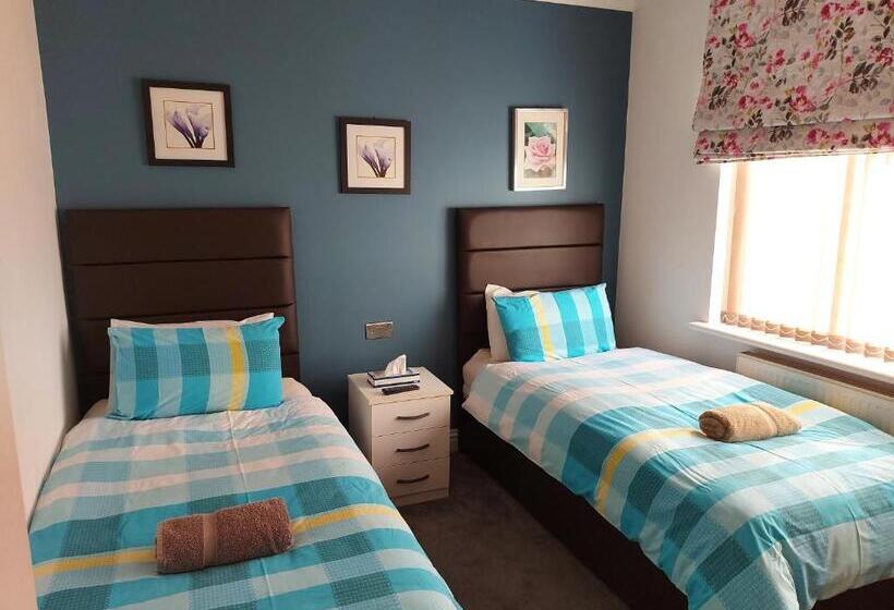 带共用浴室的标准房间, Apple House Wembley