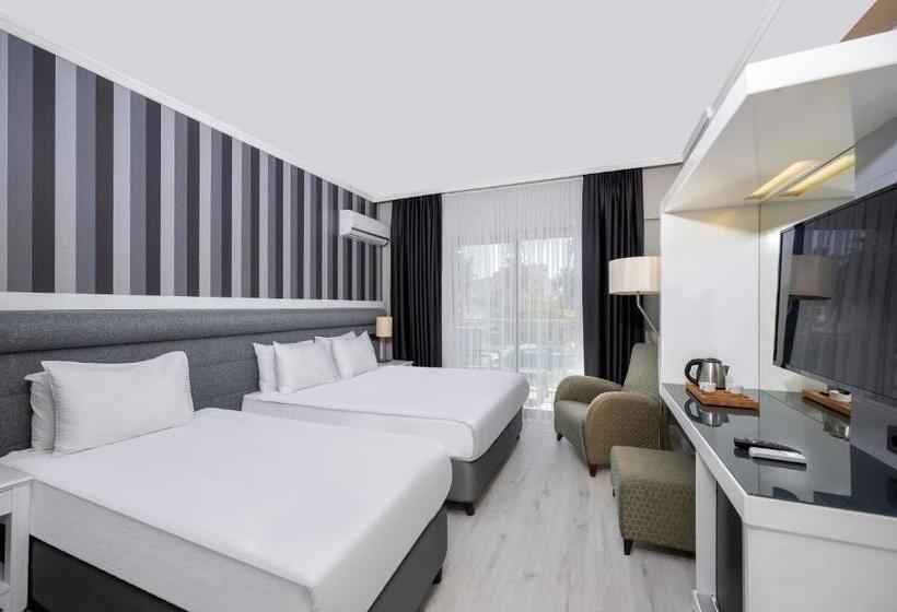 Номер Superior, Dedeman Kemer Resort   Ultra All Inclusive