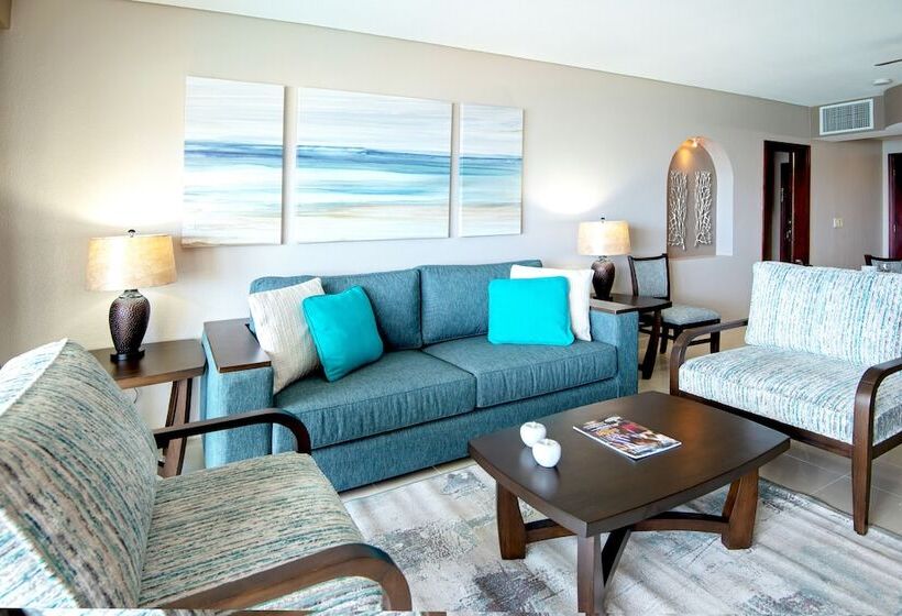 سوییت با چشم‌انداز دریا, The Villas At Simpson Bay Resort