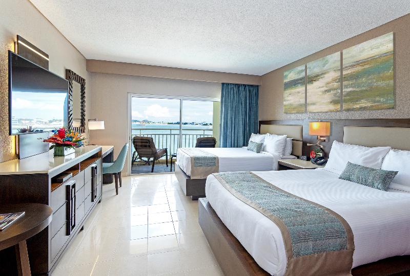 سوییت جونیور با چشم‌انداز دریا, The Villas At Simpson Bay Resort