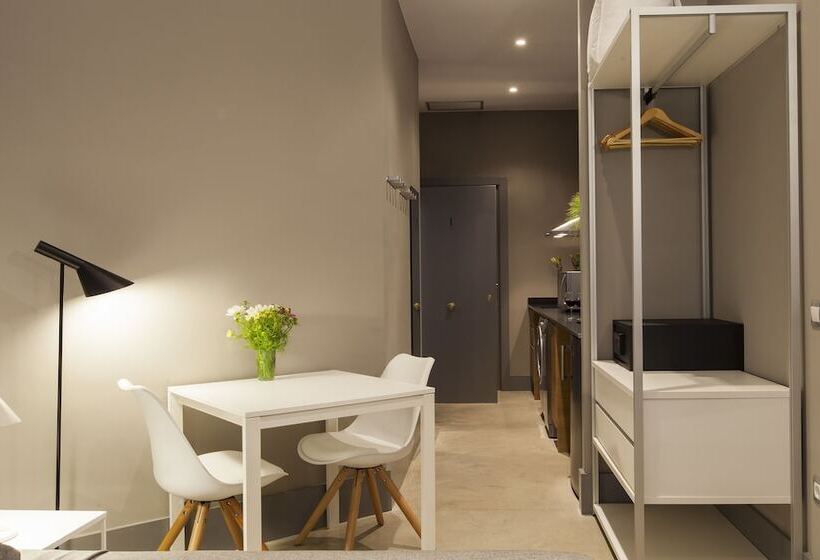Студия Стандарт, Kare No Apartments By Sitges Group