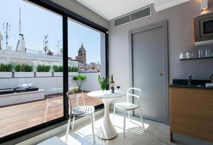 Студио Стандарт с Террасой, Kare No Apartments By Sitges Group