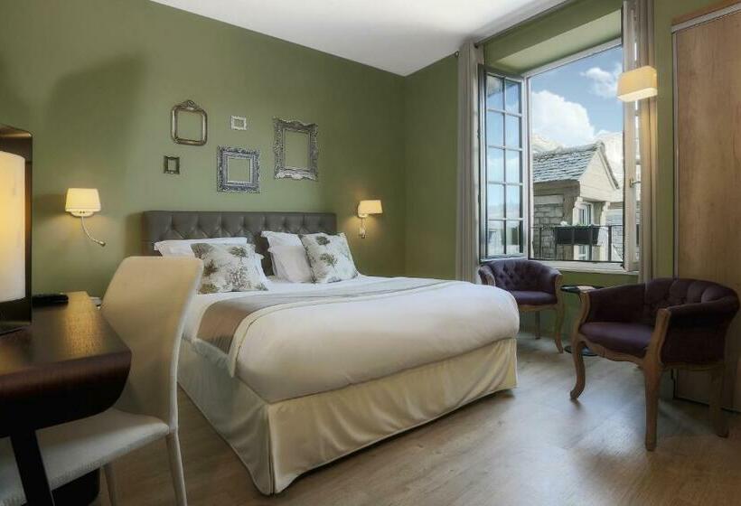 Номер Стандарт, Hôtel Joyet De Maubec