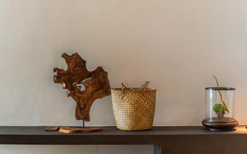 Вилла 3 Спальни, The Lombok Lodge Suites & Private Villas