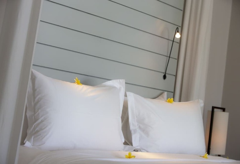 Люкс Deluxe Вид на Море, The Lombok Lodge Suites & Private Villas