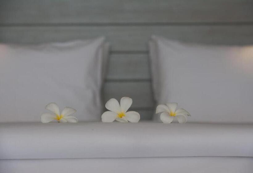 Люкс Deluxe Вид на Море, The Lombok Lodge Suites & Private Villas
