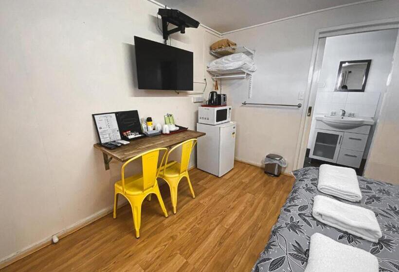 Номер Стандарт, Warrego Hotel Motel Cunnamulla