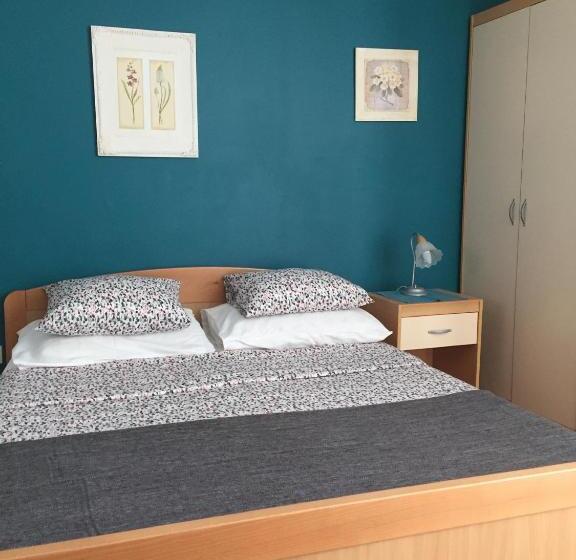 اتاق استاندارد با بالکن و چشم‌انداز دریا, Guesthouse Punta Mira   Beachfront