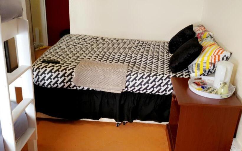 Dört Kişilik Delüks Oda, Bloomfield