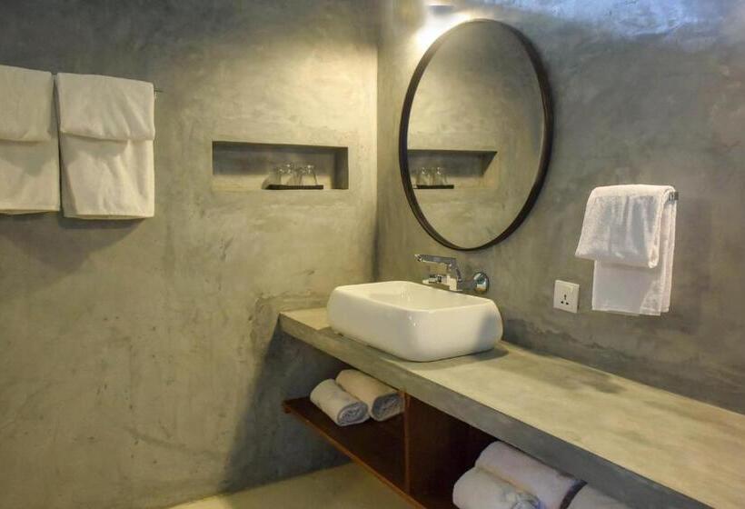 Семейный Номер Вид на Сад, Eva Lanka Hotel   Beach & Wellness
