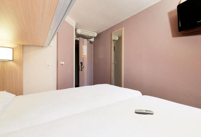 Номер Стандарт Трехместный, Premiere Classe Chalon Sur Saone