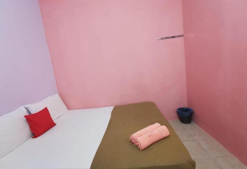 Номер Стандарт, Oyo 90086 My Seven Days Inn