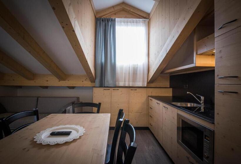 Апартаменты Superior 2 Спальни, Aparthotel Dolomites Living&relax