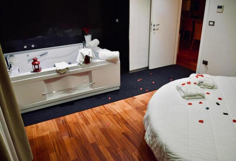스위트 킹사이즈 침대, Halanus Hotel And Resort