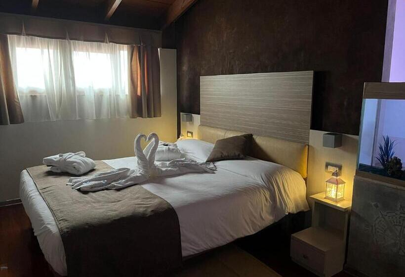 자쿠지 스위트, Halanus Hotel And Resort