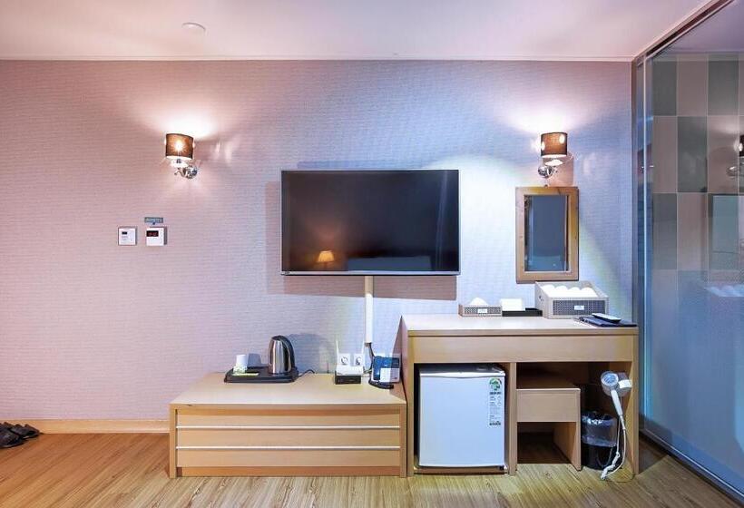 اتاق لوکس, Dome Hotel Geoje