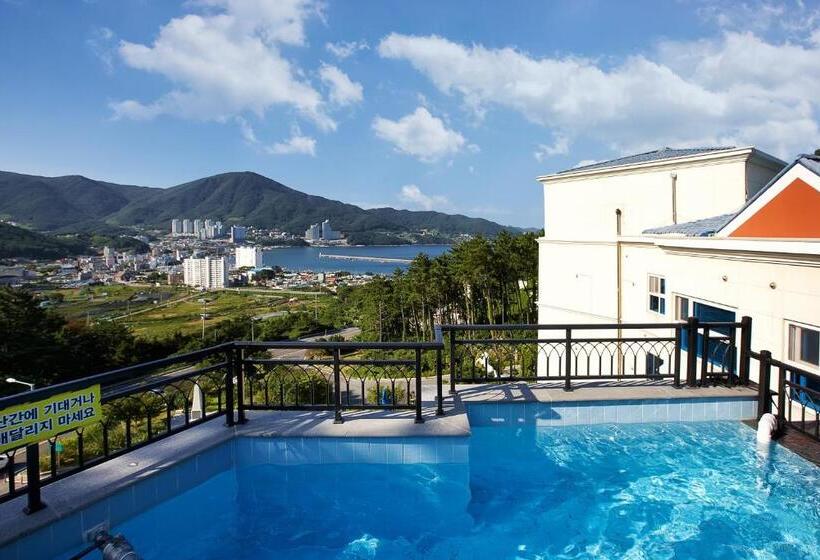 اتاق لوکس, Dome Hotel Geoje