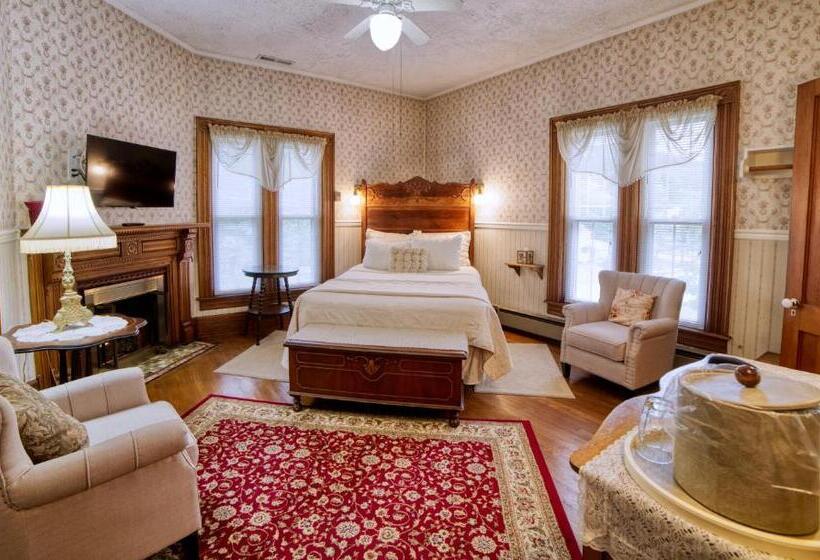 Номер Стандарт, Rockwell Falls Inn And Wine Bar