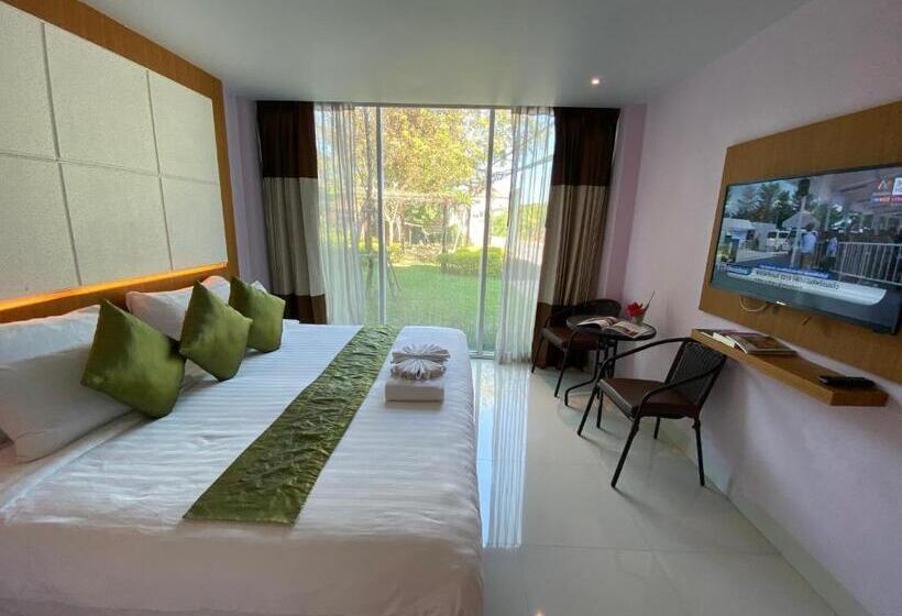 Номер Superior Вид на Город, A Hotel Simply