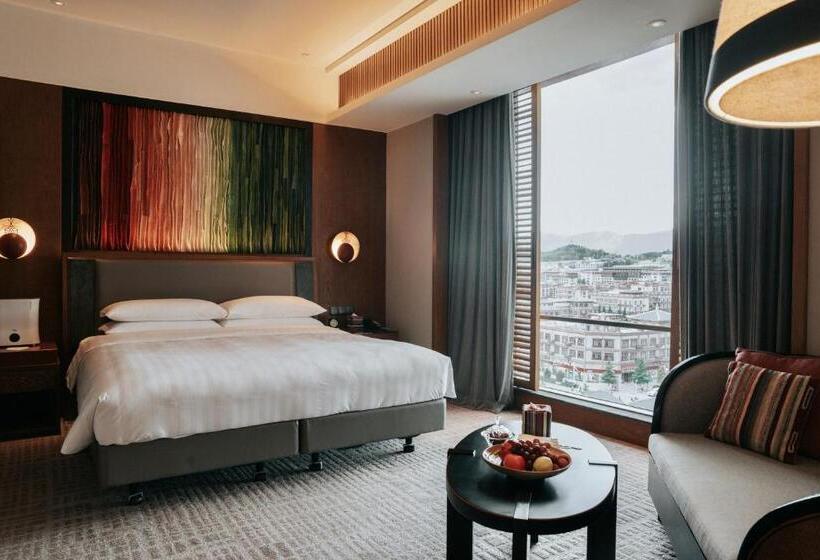 Президентский Люкс, Shangrila Resort Shangrila