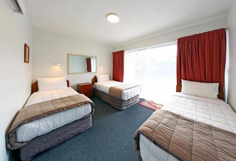Апартаменты 1 Спальня, 289 Midway Motel