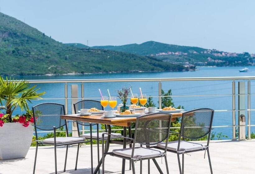 1 Bedroom Apartment with Terrace Sea View, Apartments Sandito