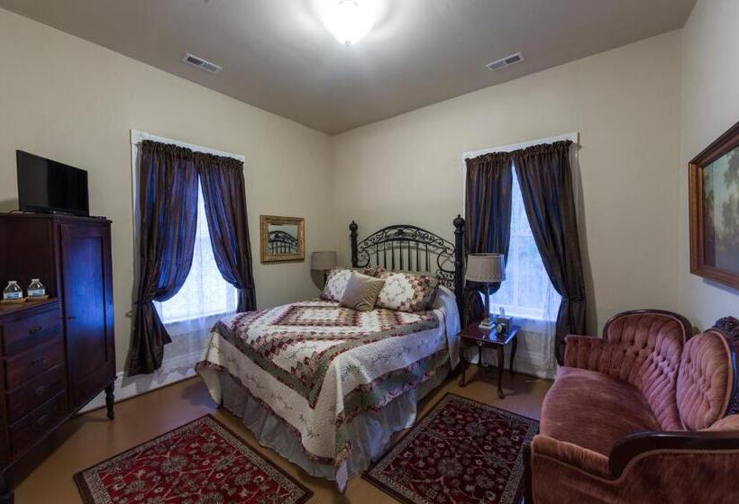 디럭스 룸, Grand Victorian Inn