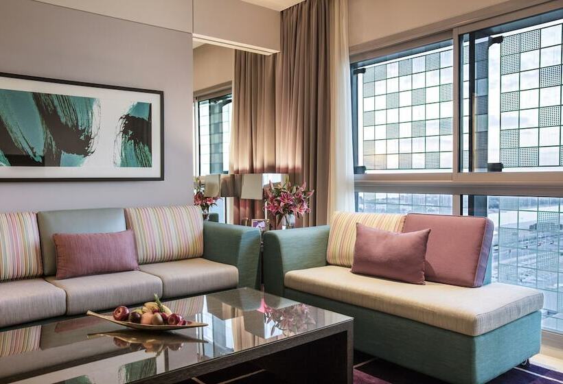 Люкс 2 Спальни, Capital Centre Arjaan By Rotana