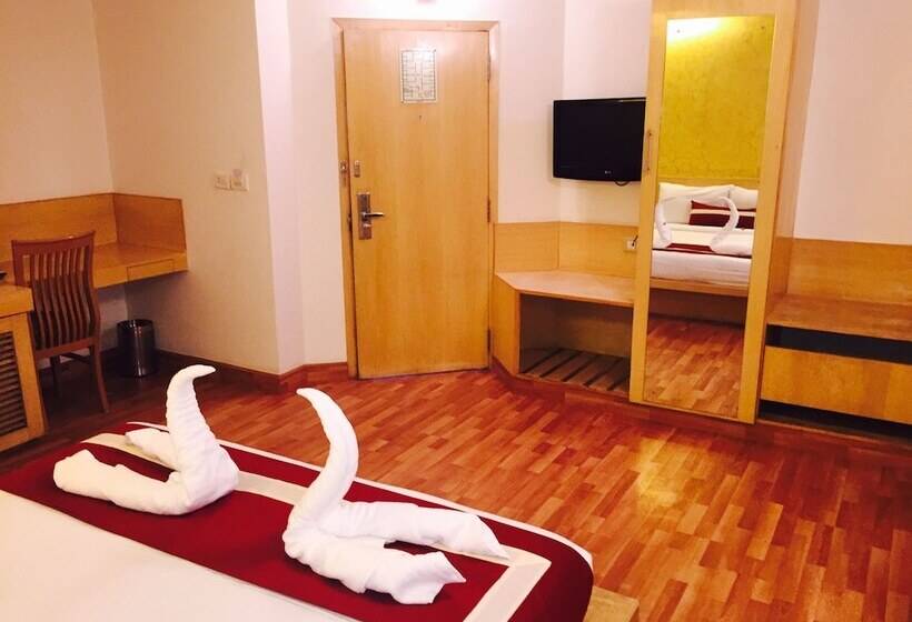 اتاق اجرایی, Octave Hotel & Spa   Marathahalli