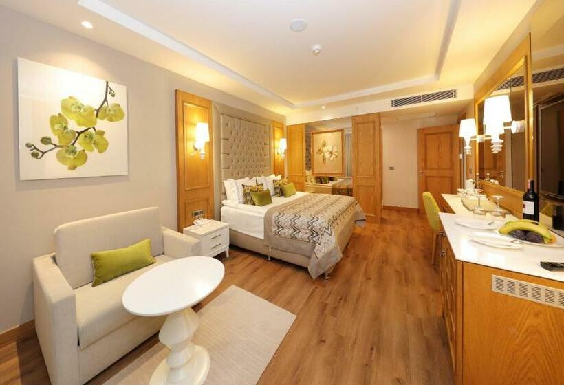 带海景的复工套房, Sueno Hotels Deluxe Belek