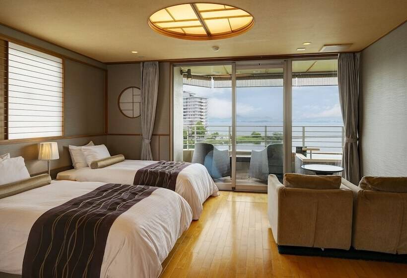 Номер Deluxe, Biwako Ryokusuitei